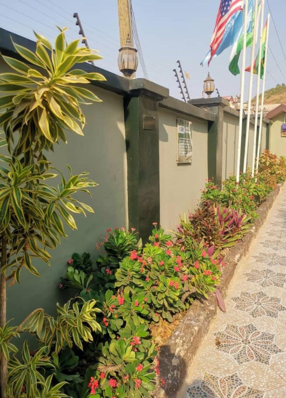 Perriman Hotel Kokrobite Exterior photo